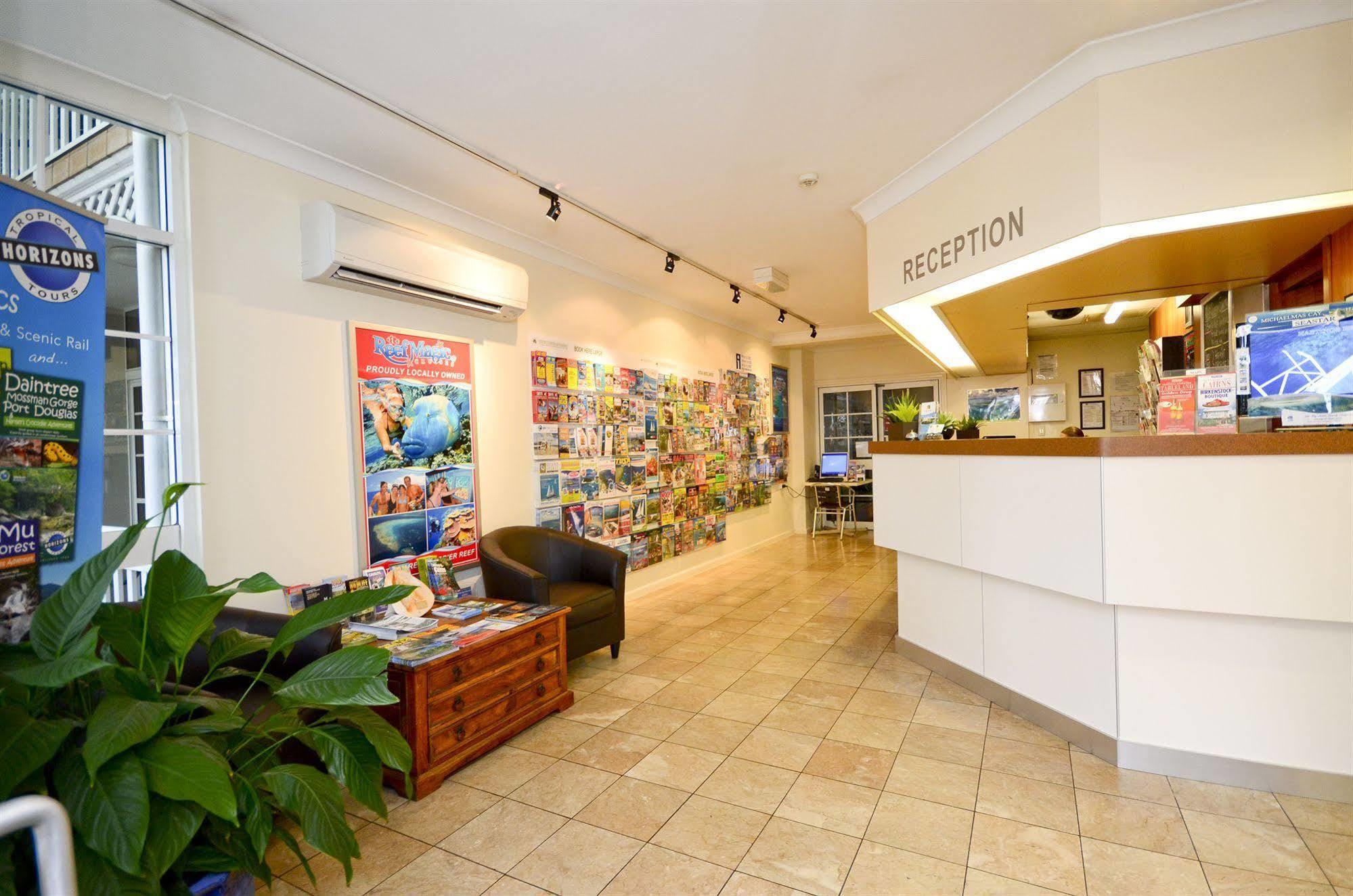 Reef Palms Motel Кернс Екстериор снимка